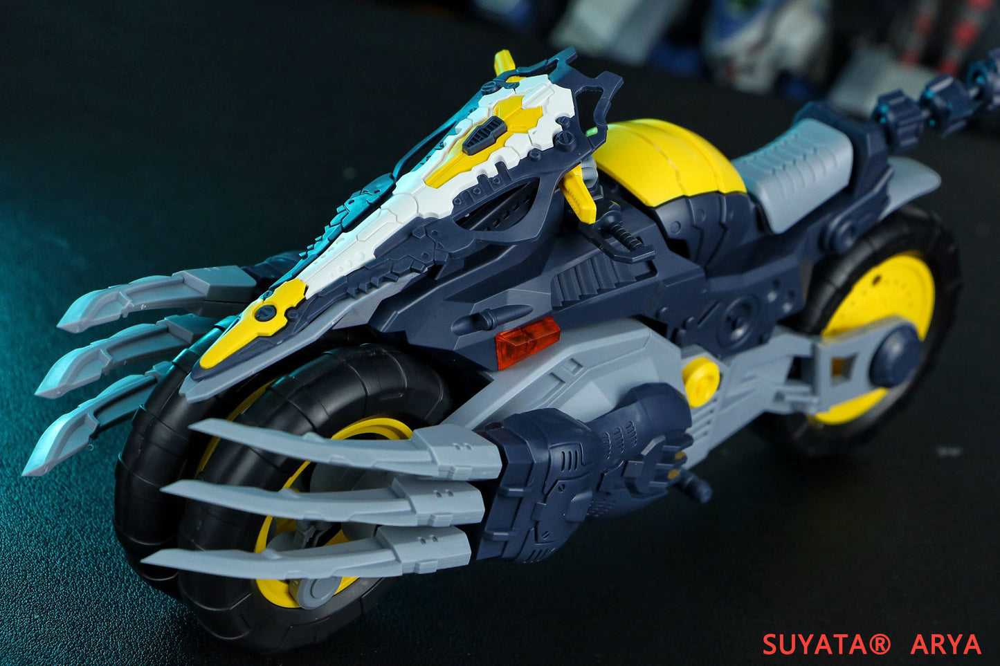 Suyata Arya The Hunter’s Poem Model Kit