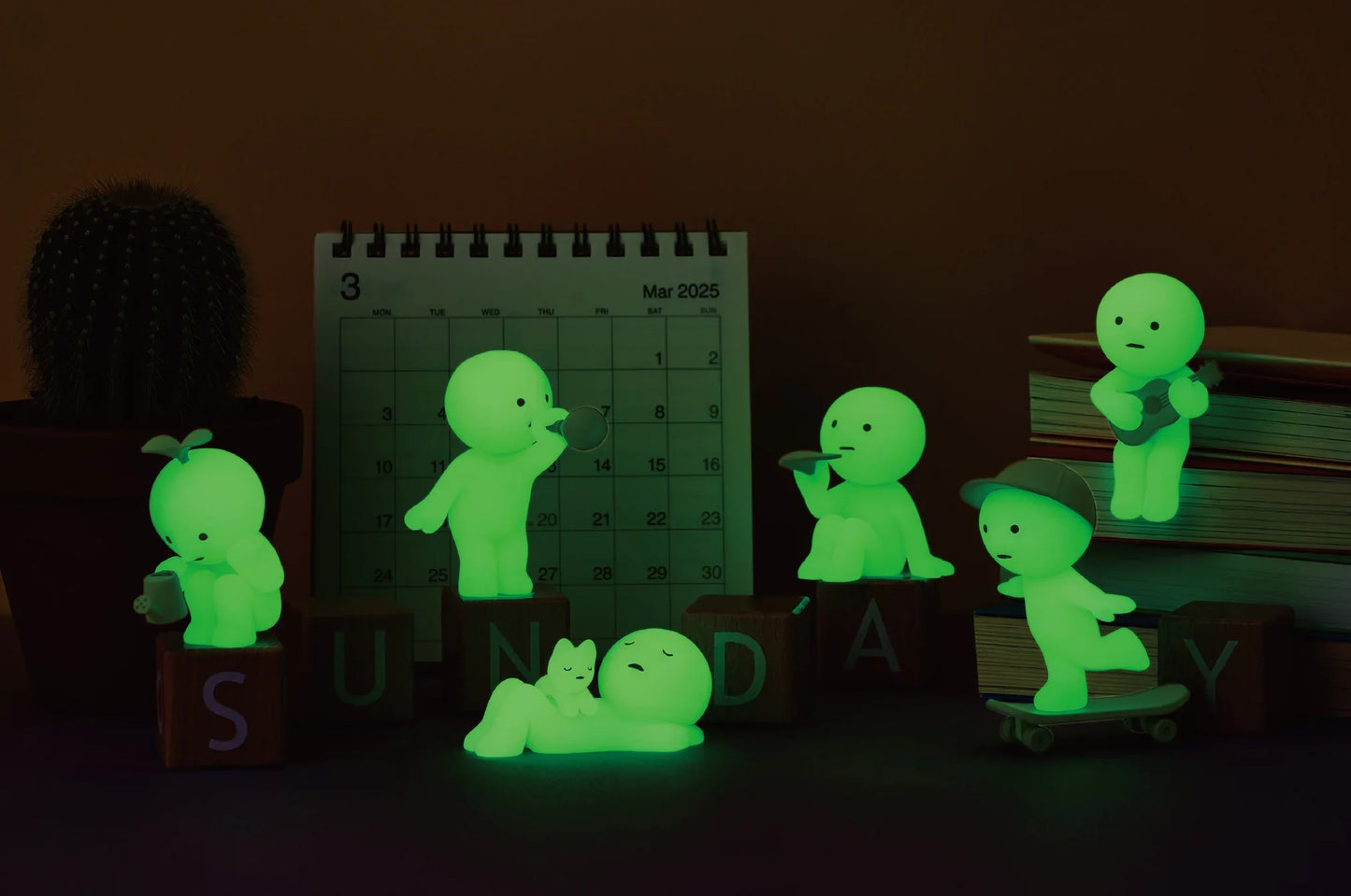 SMISKI Sunday Series Mini Figures GLOW IN THE DARK Blind Box Dreams