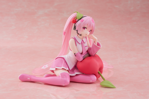 HATSUNE MIKU - Sakura Miku Desktop Cute Figure (Cherry Cushion Ver.)TAITO