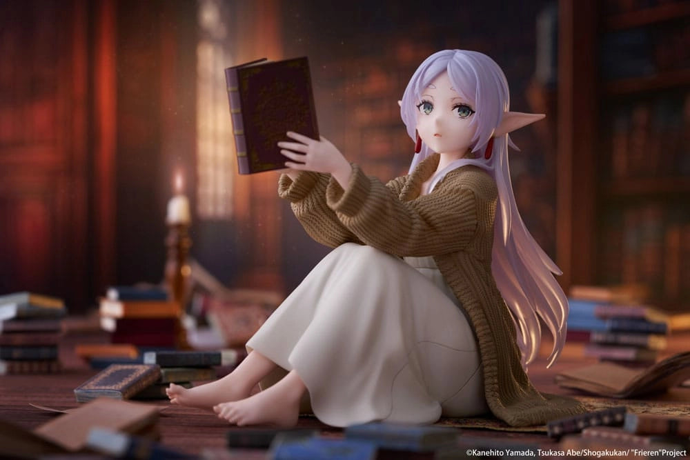 Frieren: Beyond Journey's End Desktop Cute Figure Frieren (Roomwear Ver.)TAITO