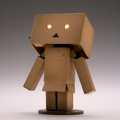 Yotsuba&! Revoltech Danboard Mini KAIYODO