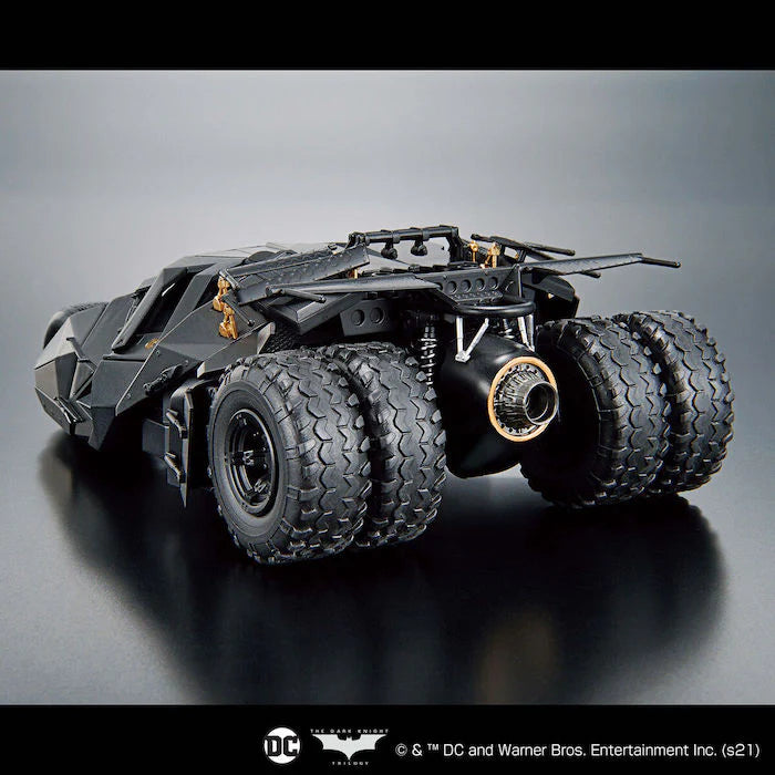 Batmobile 2006 Tumbler Tank Batman Begins 1/35 Bandai Model Kit