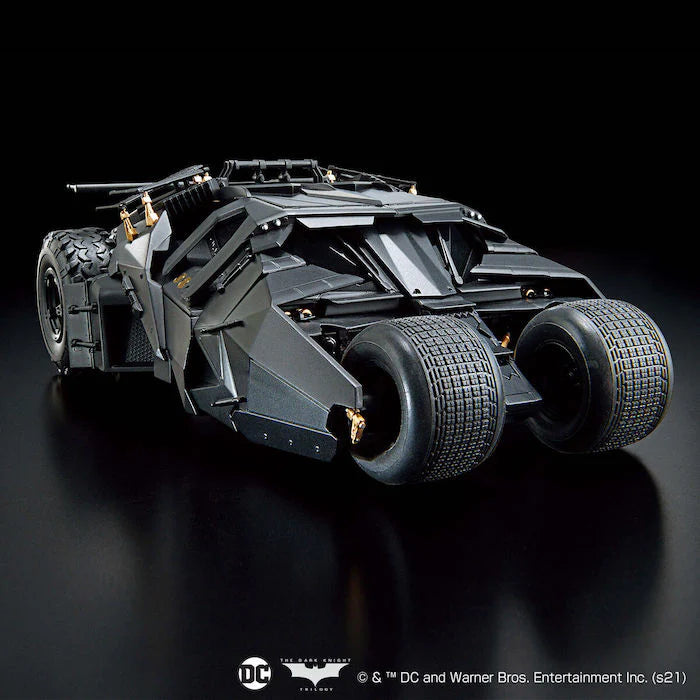 Batmobile 2006 Tumbler Tank Batman Begins 1/35 Bandai Model Kit
