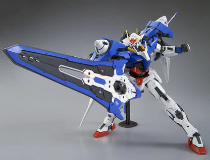 MG GN-0000+GNR-010/XN Gundam 00 XN Raiser