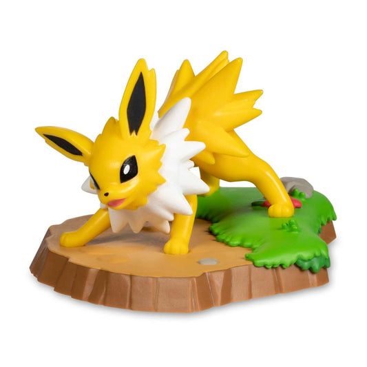 Pokémon An Afternoon with Eevee & Friends: Jolteon Figure by Funko