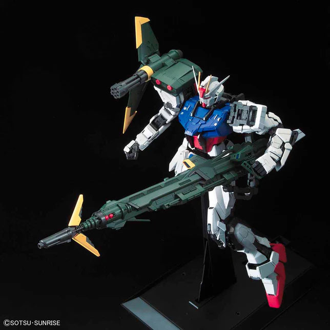 PG GAT-X105+AQM/E-YM1 Perfect Strike Gundam 1/60