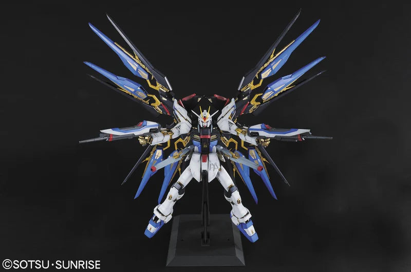 PG ZGMF-X20A Strike Freedom Gundam 1/60
