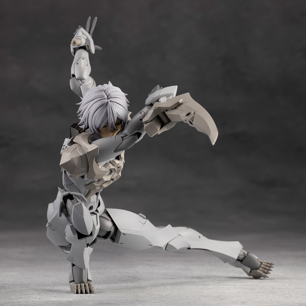Megalomaria CX018 ZIRCONIA KOTOBUKIYA