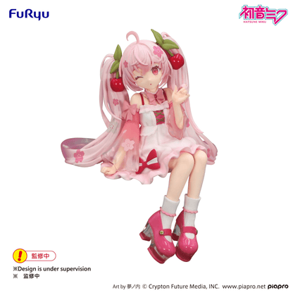 Hatsune Miku Noodle Stopper Figure Sakura Miku 2025 Wink ver.FuRyu