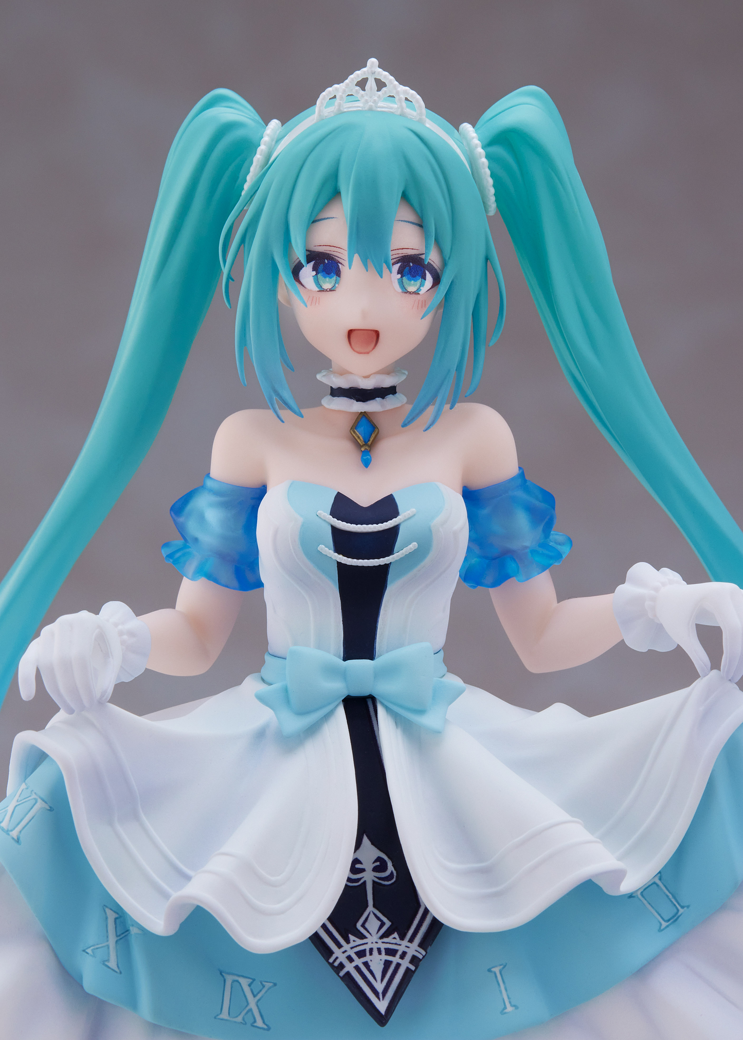 Hatsune Miku Wonderland Figure - Cinderella TAITO