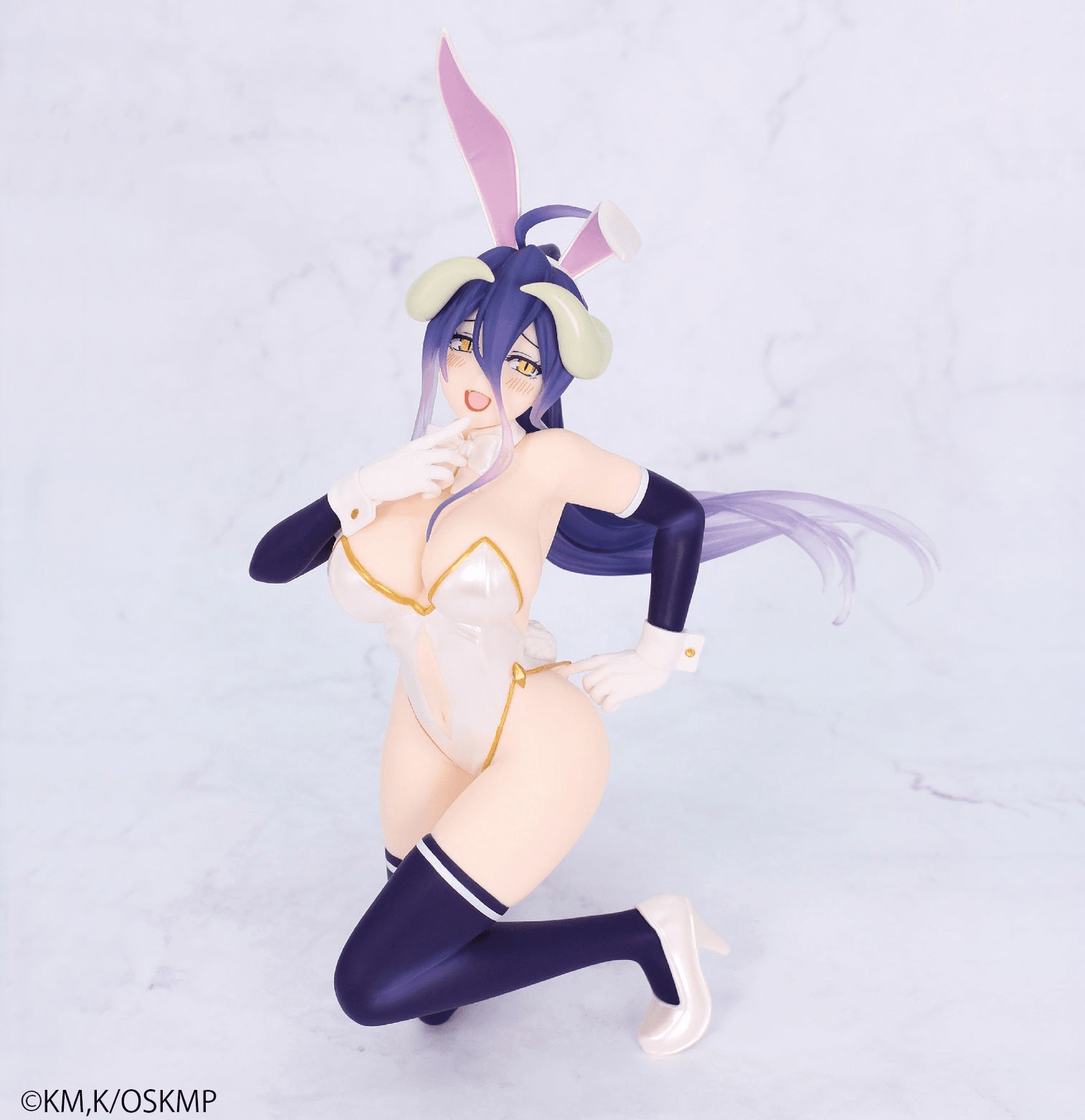 OVERLORD ONE-SEVENTH CARAT FIGURE ALBEDO BUNNY WHITE VER.SYSTEM SERVICE