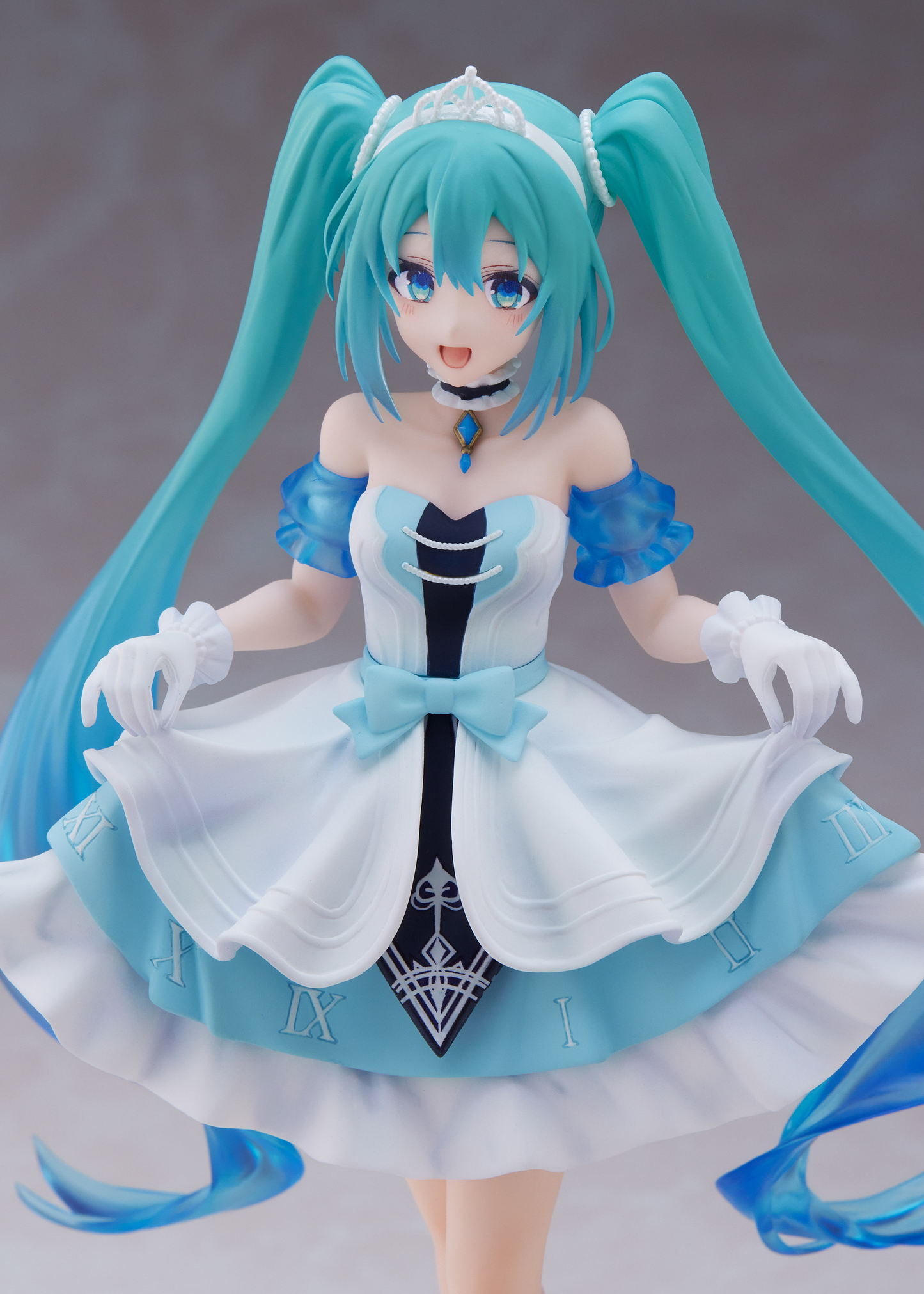 Hatsune Miku Wonderland Figure - Cinderella TAITO