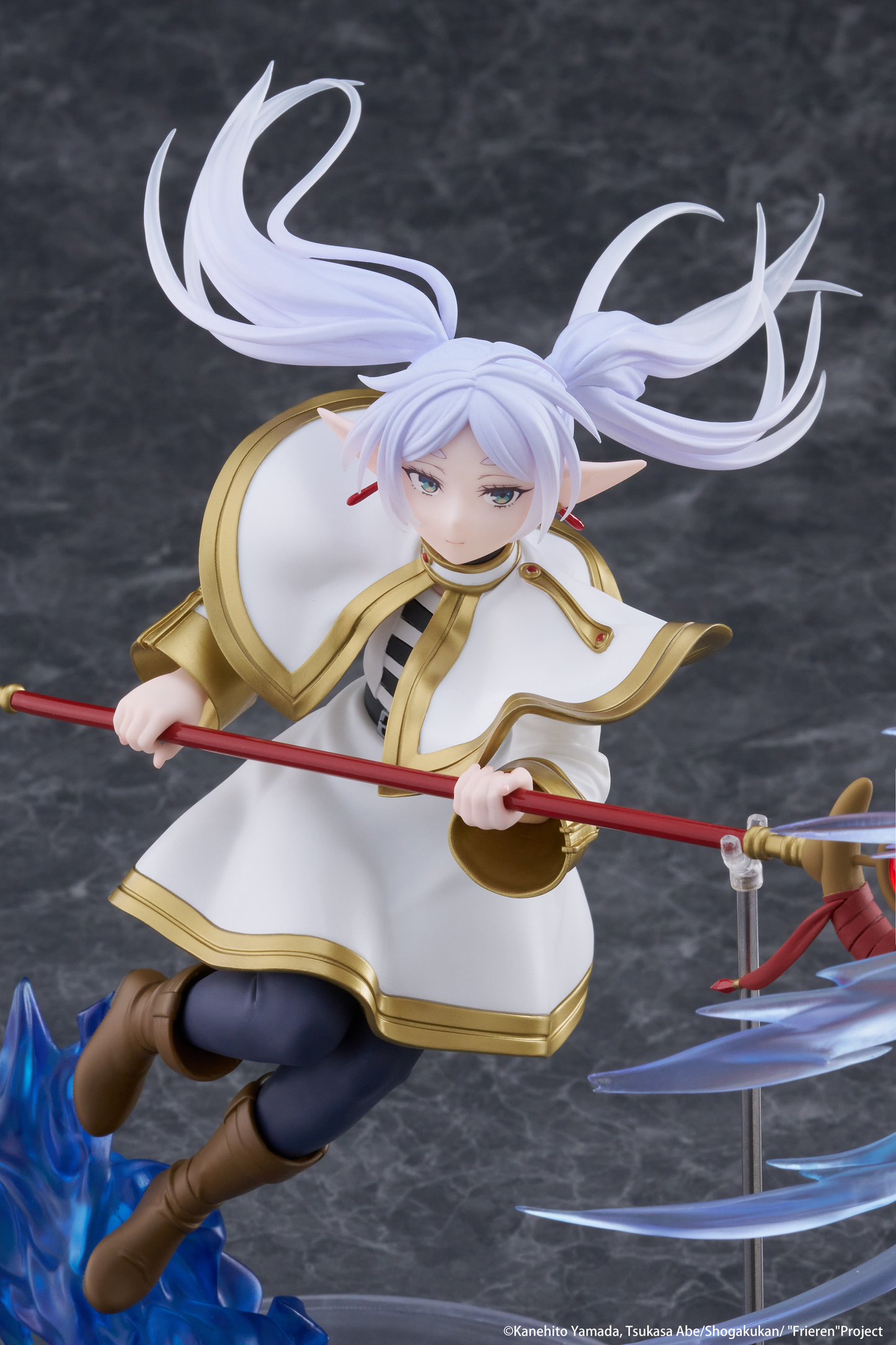 Frieren: Beyond Journey's End AMP+ Figure Frieren TAITO
