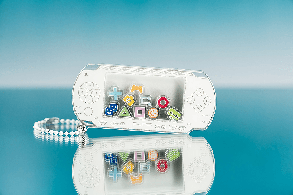 PSP™ (PlayStation™Portable) Rattle Acrylic Keychain: White Ver.GOOD SMILE COMPANY