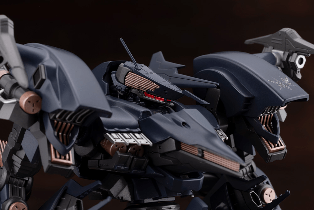 ARMORED CORE RAYLEONARD 03-AALIYAH Orlea KOTOBUKIYA