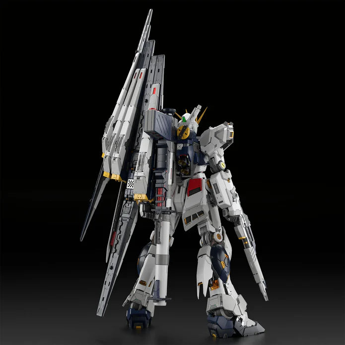 PG UNLEASHED RX-93 ν Nu Gundam 1/60