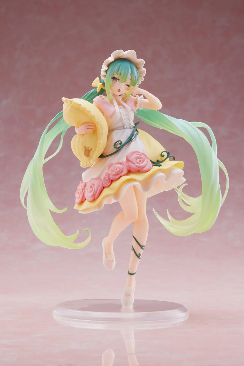 Hatsune Miku Wonderland Figure Sleeping Beauty TAITO