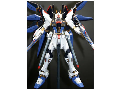 MG ZGMF-X20A Strike Freedom Gundam / Full Burst Mode