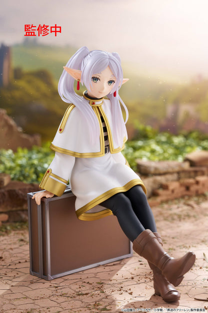 Frieren: Beyond Journey's End Desktop Cute Figure Frieren (Trunk Case Ver.)TAITO