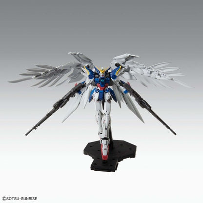 MG 215 XXXG-00W0 Wing Gundam Zero EW "Ver.Ka"