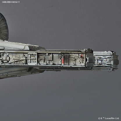 STAR WARS 1/72 PG Millennium Falcon Perfect Grade Bandai Model Kit